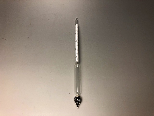 ݖ{[